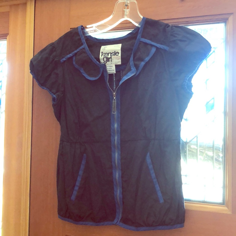 Kenzie top adorable for layering!